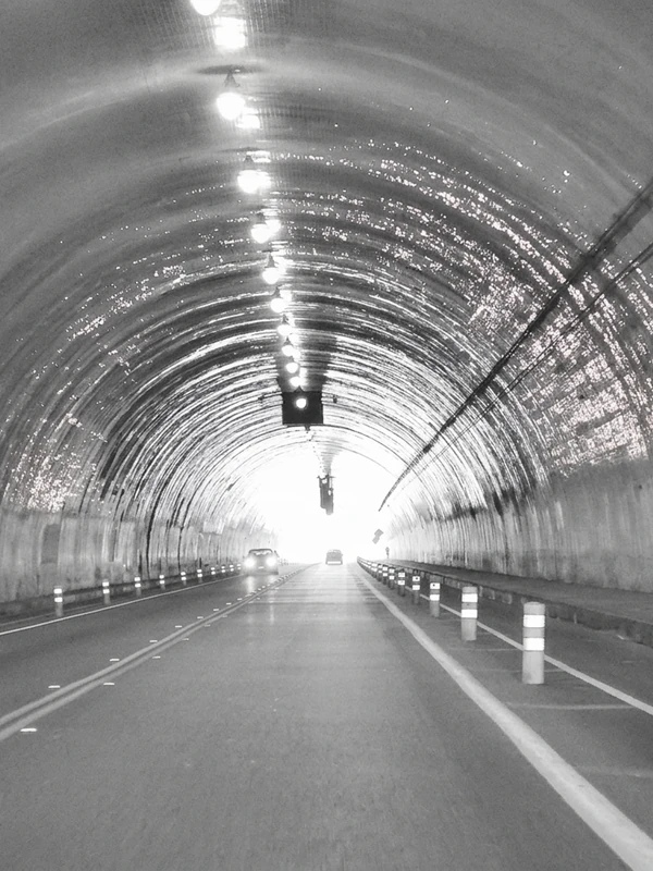 Road and Hydraulic Tunnels